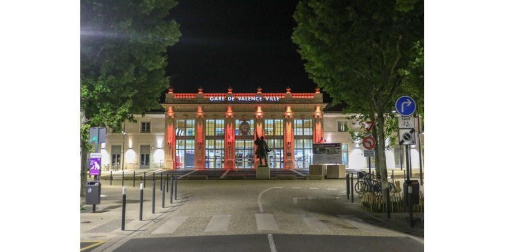 Studio équipé Hyper centre de Valence Valence  Esterno foto